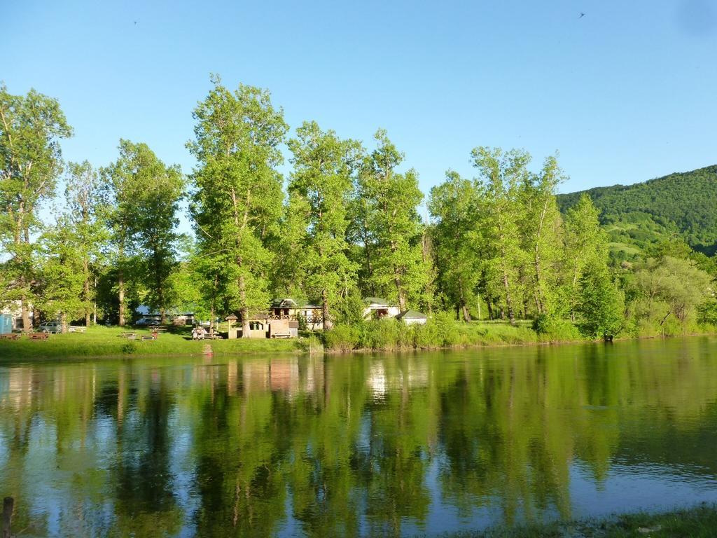 Bed And Breakfast Family Djukic Sipovo Eksteriør bilde